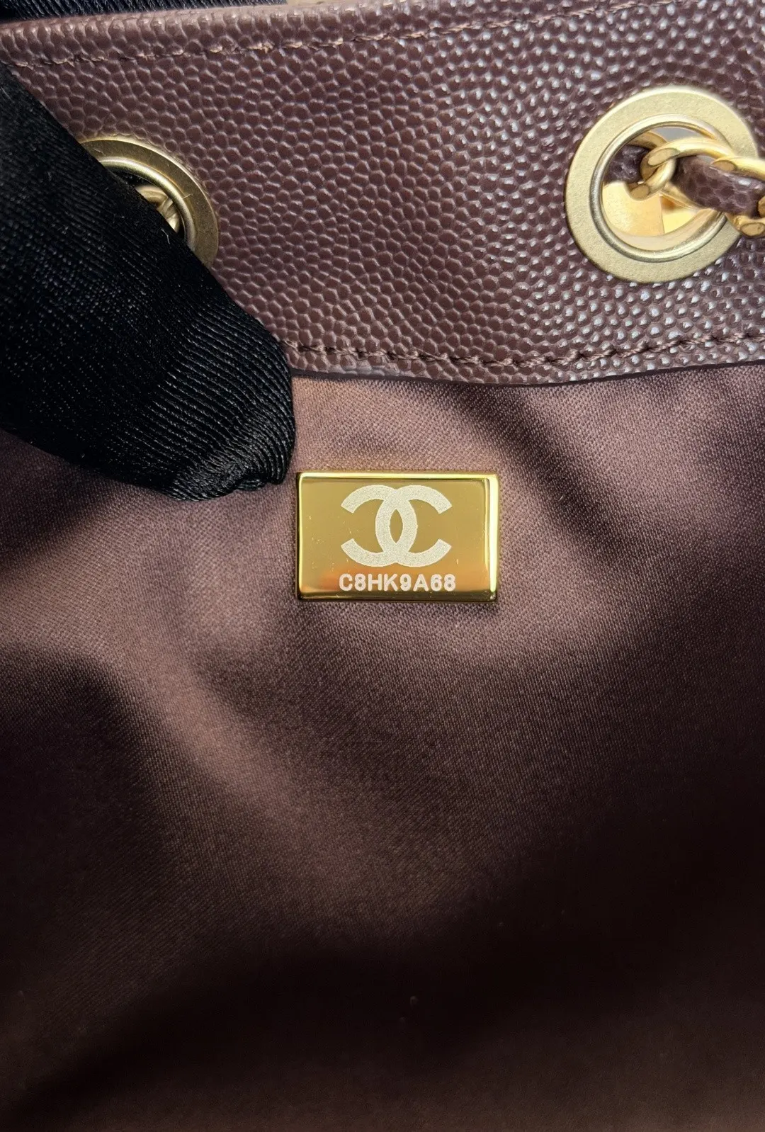 Chanel White Hobo Shoulder Bag Vintage Leather