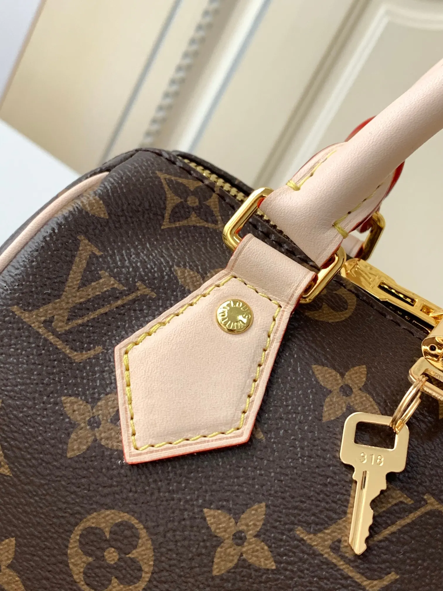 LV 老花 牛皮 详细特征 厘米 长度 旅行袋 大容量旅行款