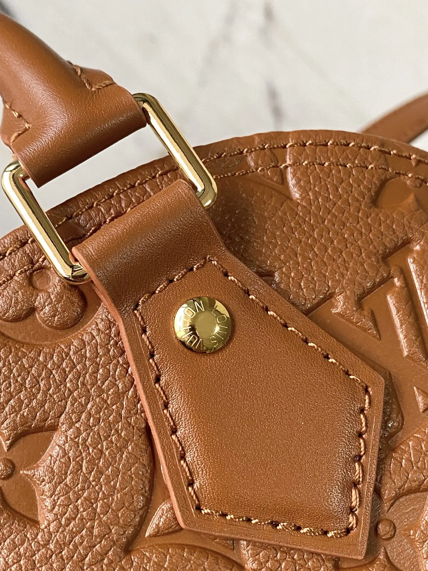 Louis Vuitton Alma 棕色 老花 手提包
