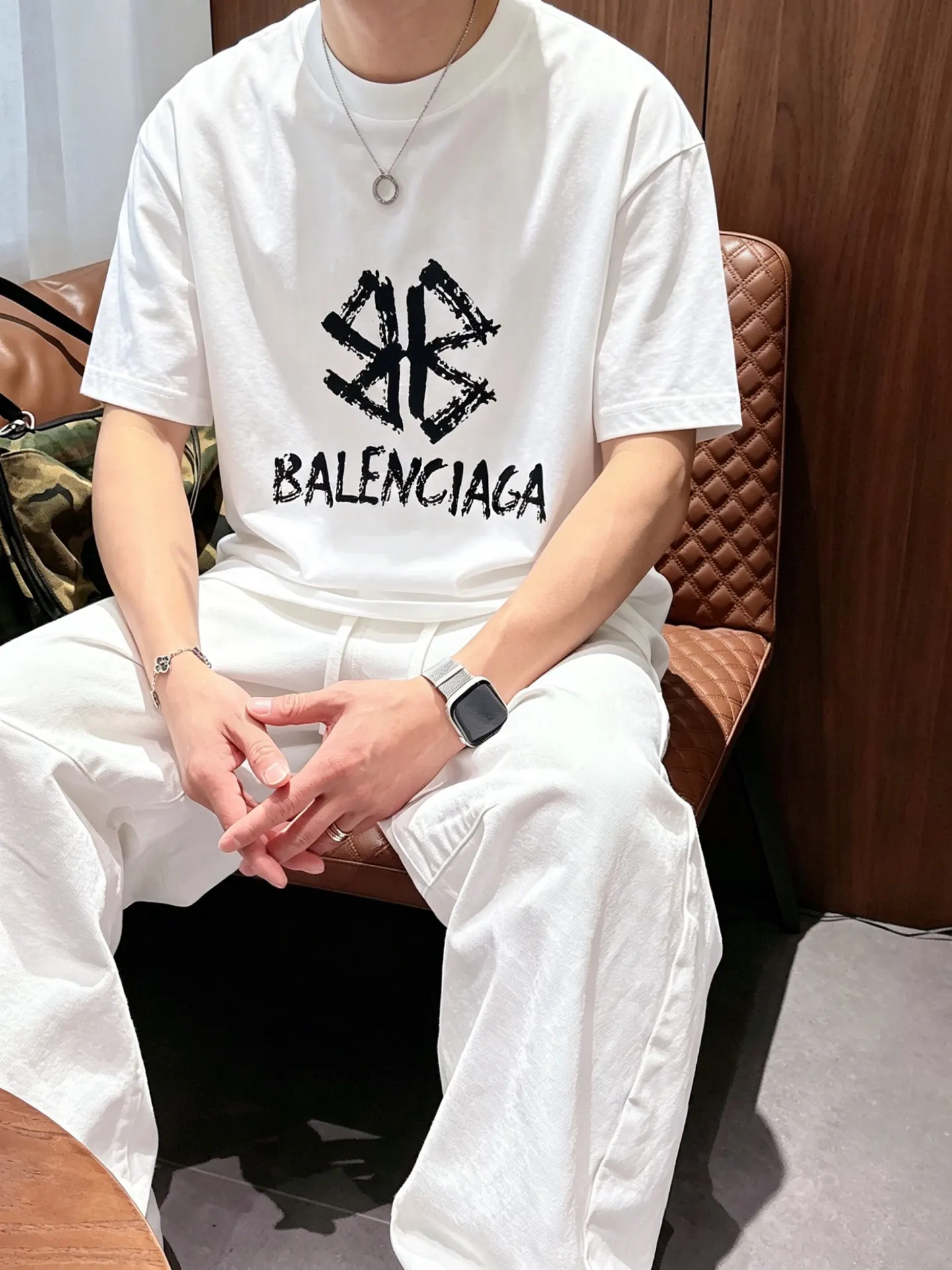 Balenciaga 黑白 純棉 Logo 短袖T恤(數字2) Balenciaga 黑白 純棉 Logo 短袖T恤(數字2)
