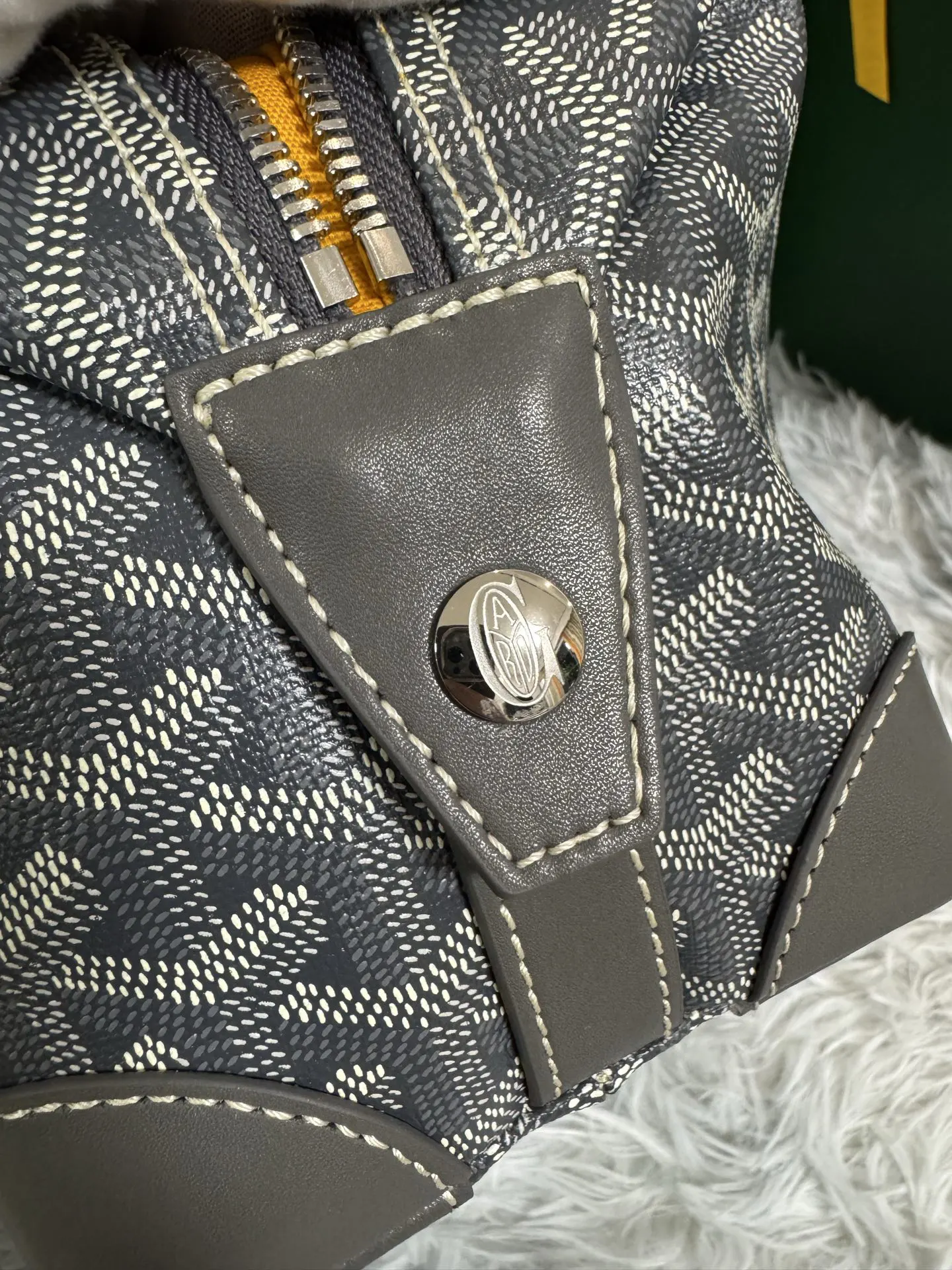 Cosmetic Pouch Leather