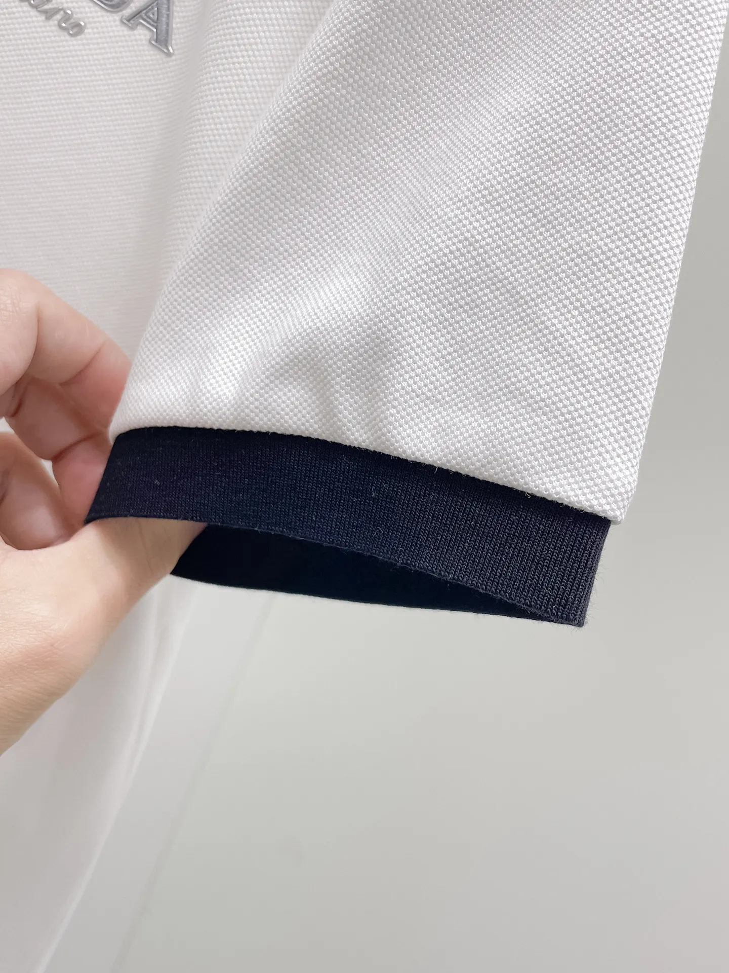 PRADA 棉质 Logo Polo衫 休闲百搭款