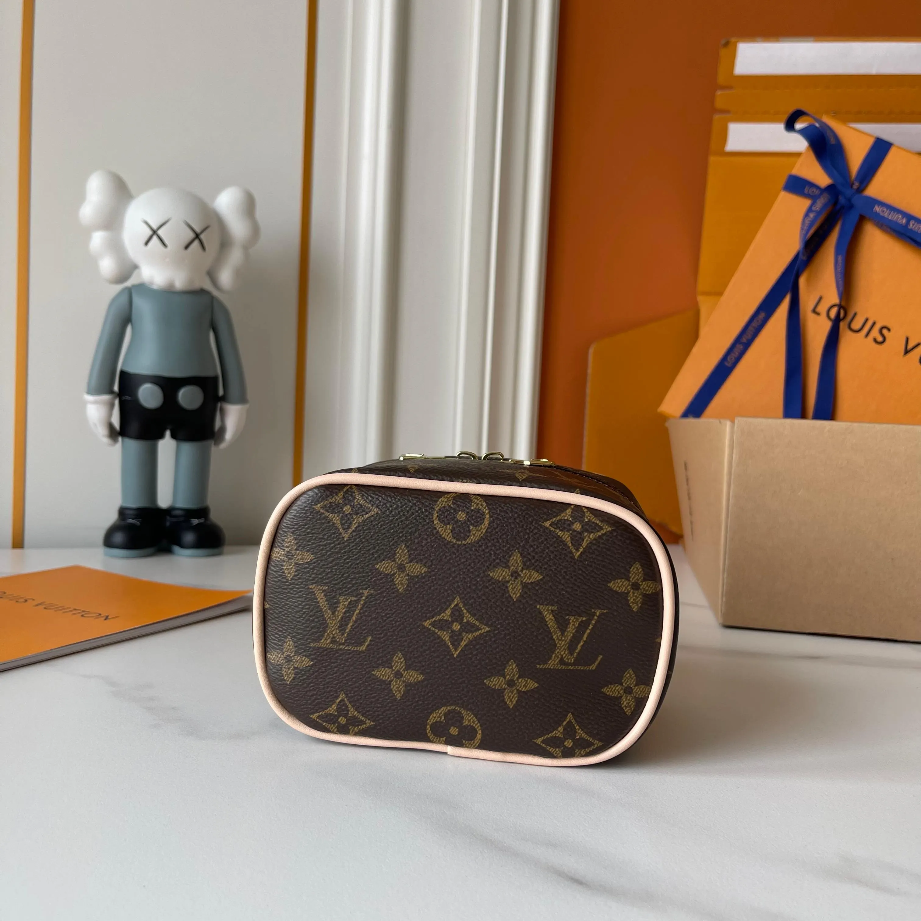 Louis Vuitton Cosmetic Pouch Leather