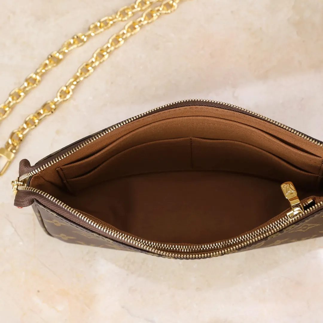 Chain Bag Leather