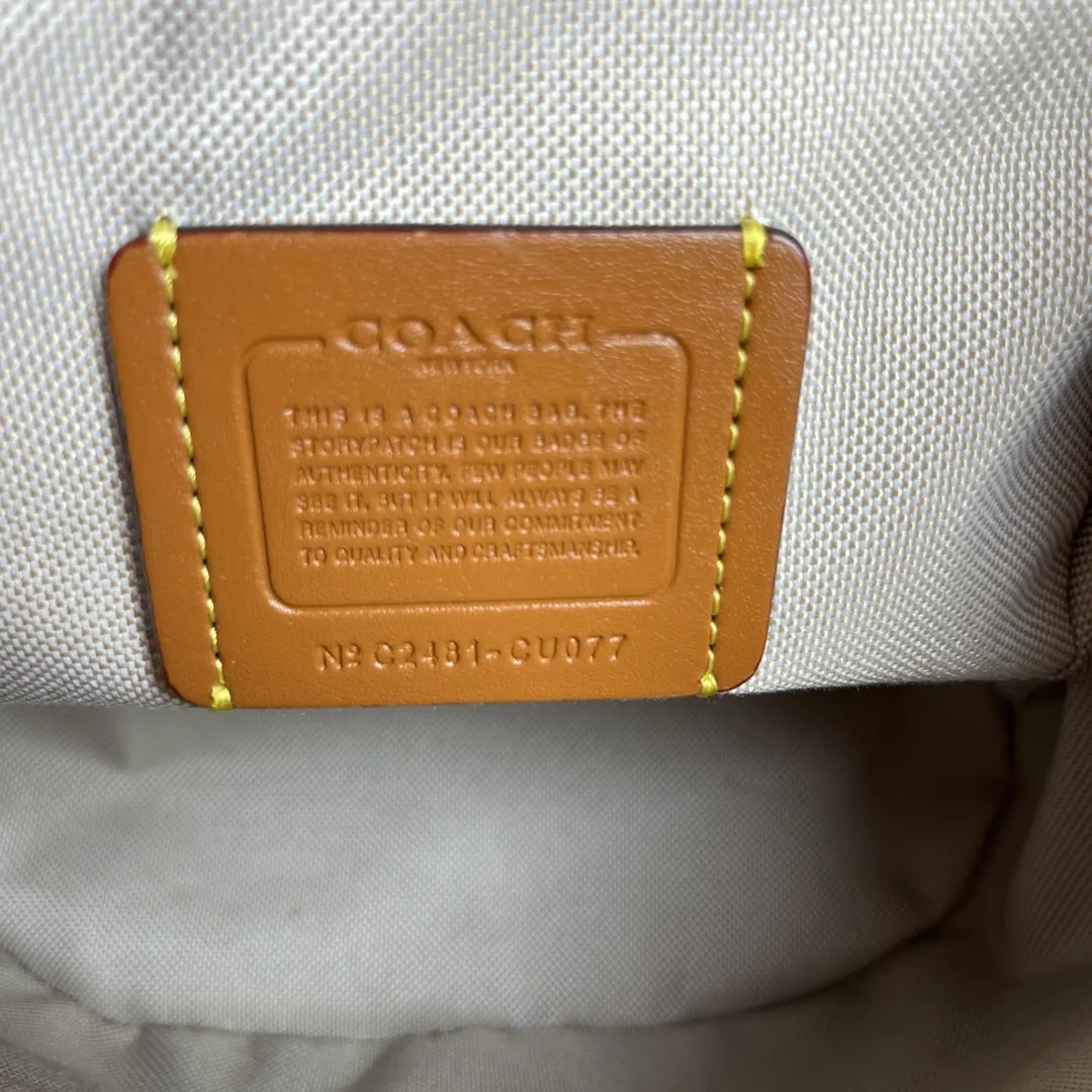 Coach 羊皮 雙肩包 实用雙肩款(數字9) Coach 羊皮 雙肩包 实用雙肩款(數字9)