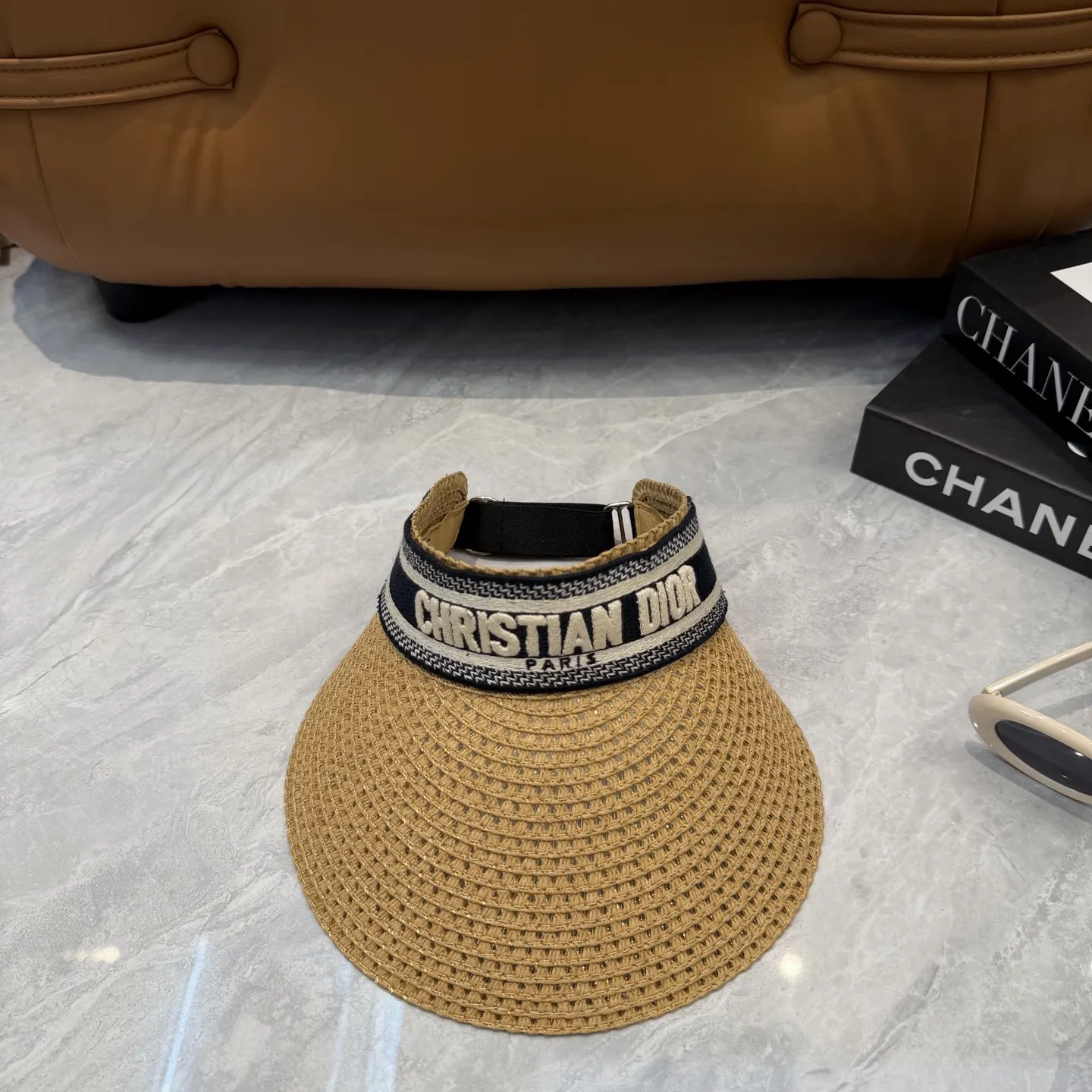 Dior 帽子 日常造型