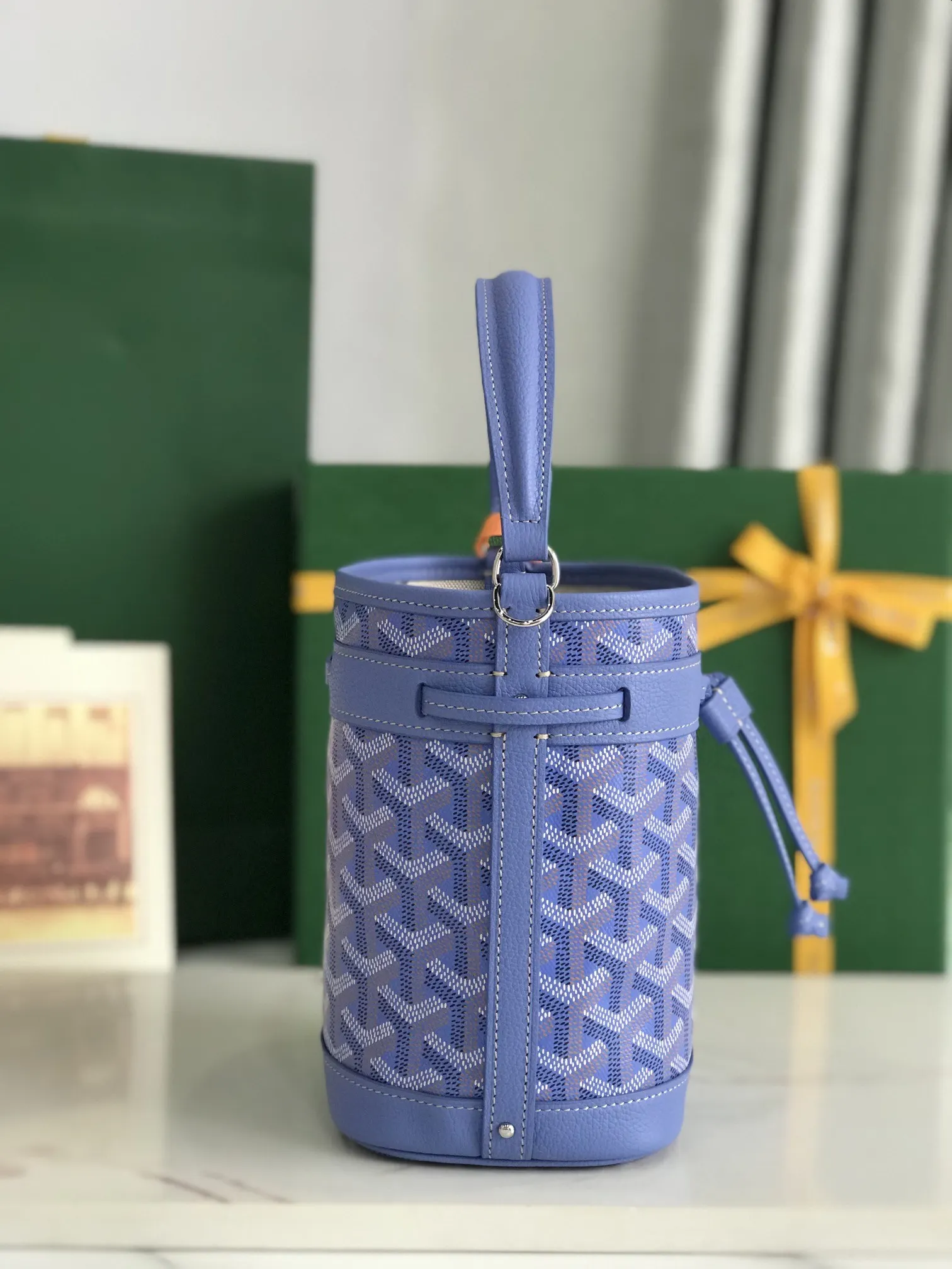 Goyard 皮革 × ×鼎鼎戈雅 水桶包 休閒水桶款(數字10) Goyard 皮革 × ×鼎鼎戈雅 水桶包 休閒水桶款(數字10)