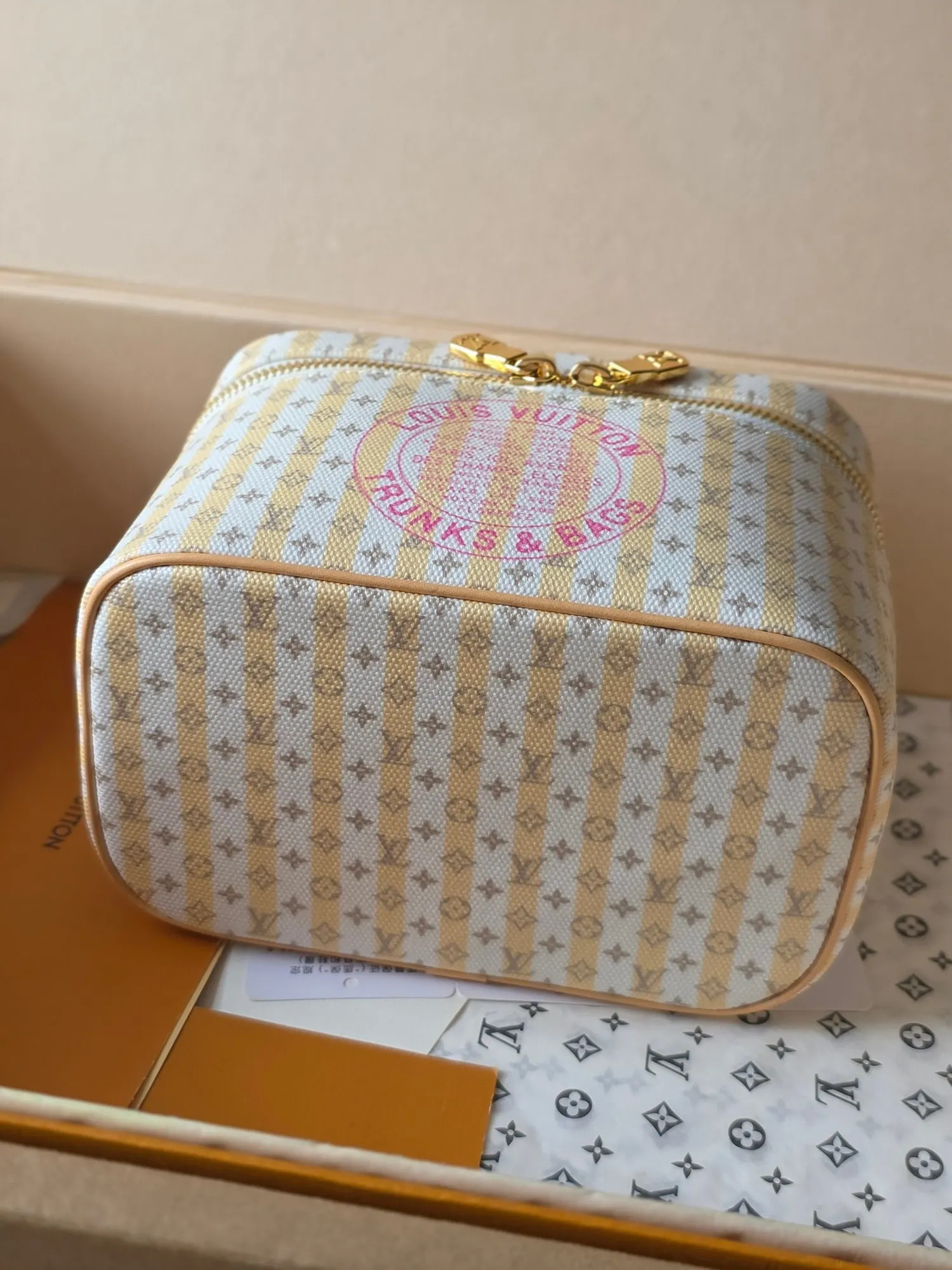 LV 帆布 化妝包 便携收納款