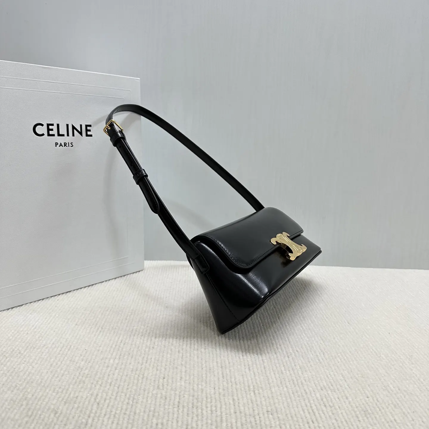 牛皮 上线 CE 肩背包 New 牛皮 双肩包 实用双肩款