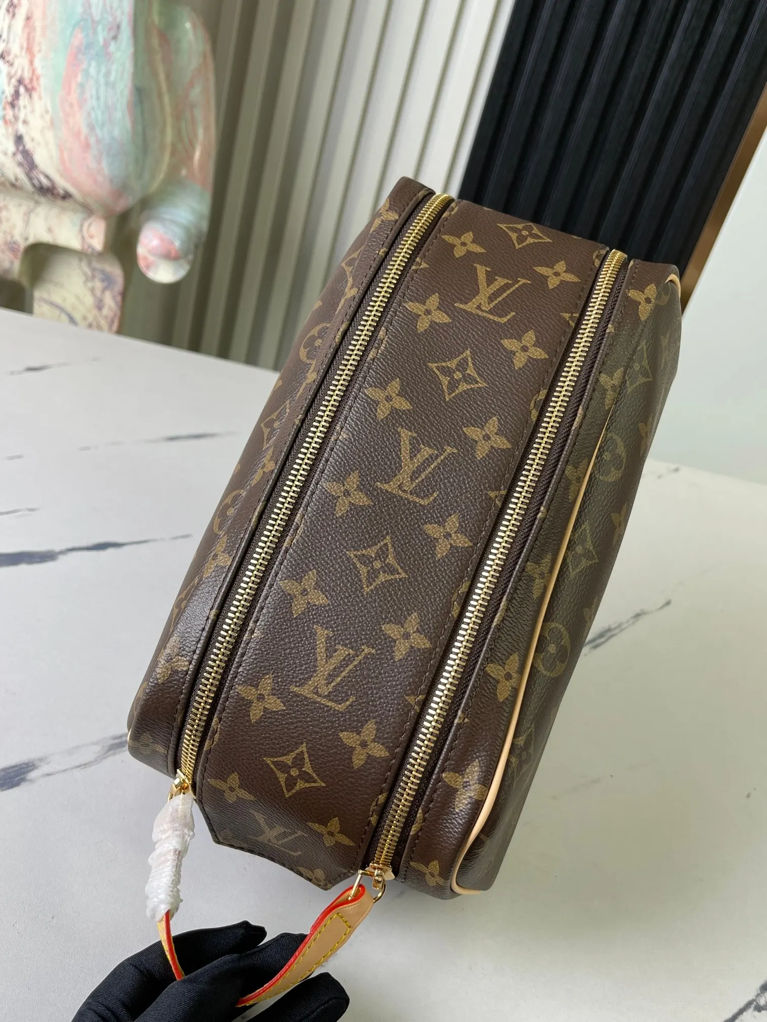 Louis Vuitton Monogram Cosmetic Pouch Leather