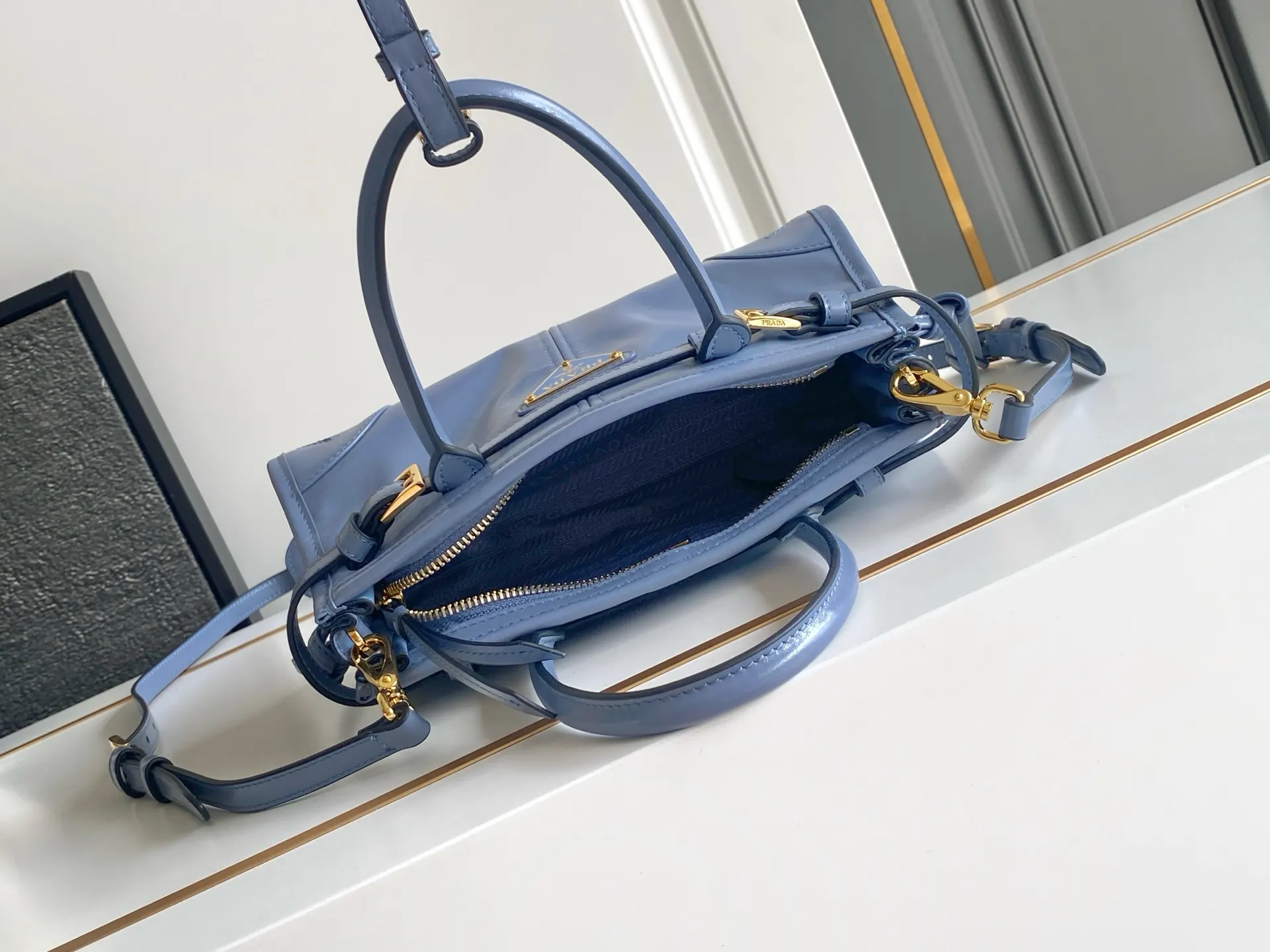 PRADA 1BA486 斜挎包 迷你休闲款