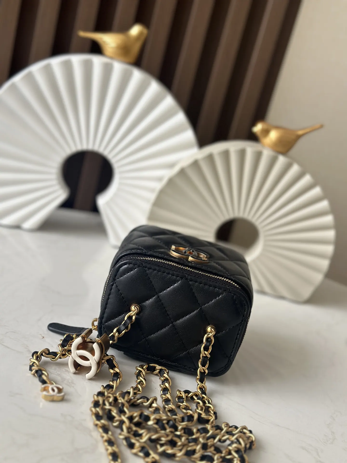 Chanel Sheepskin Chain Cosmetic Bag Shoulder and Crossbody Wear