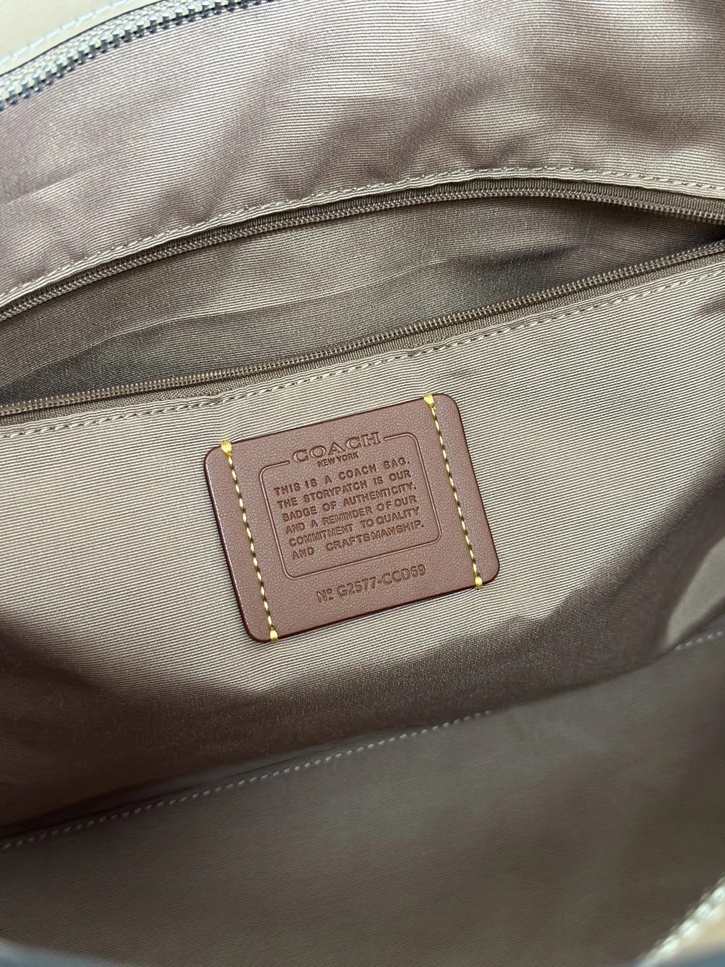 老花 牛皮 Station系列tote 托特包 大容量托特款(數字9) 老花 牛皮 Station系列tote 托特包 大容量托特款(數字9)