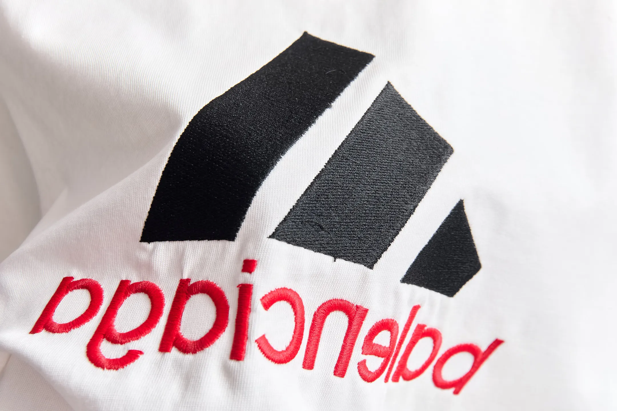 Balenciaga 刺绣 纯棉 短袖T恤