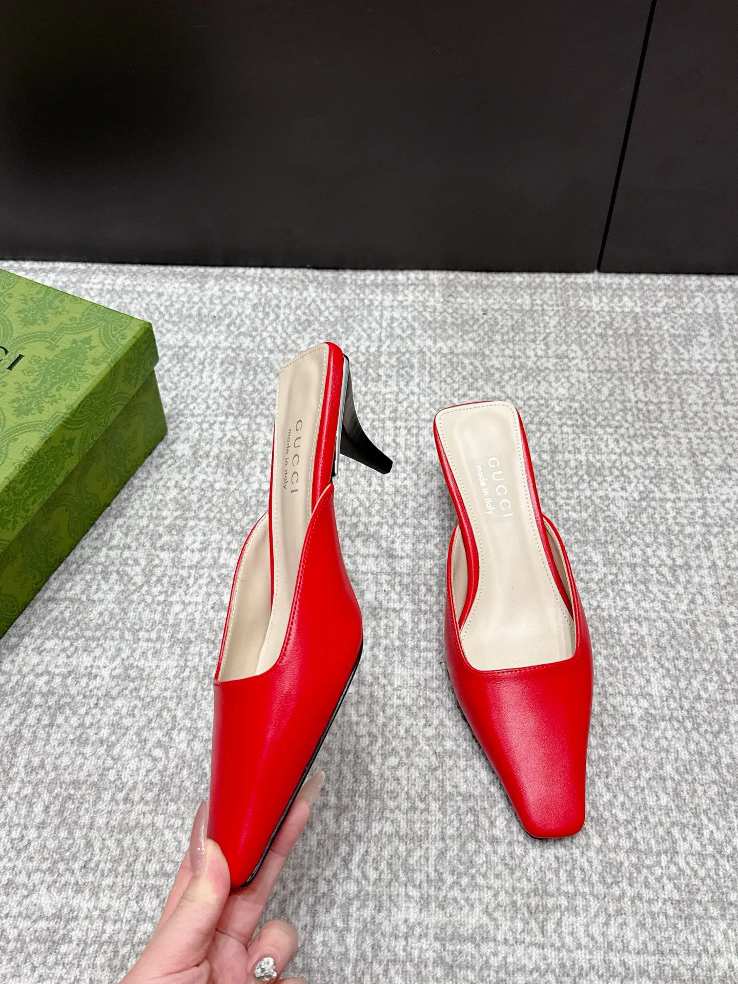 Gucci Logo休闲运动鞋