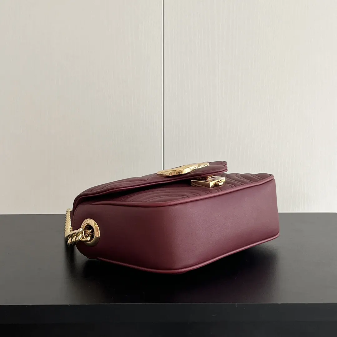 Gucci Marmont Quilted Leather Chain Bag Shoulder and Crossbody Wear Image 5 Gucci Marmont Quilted Leather Chain Bag Shoulder and Crossbody Wear Image 5