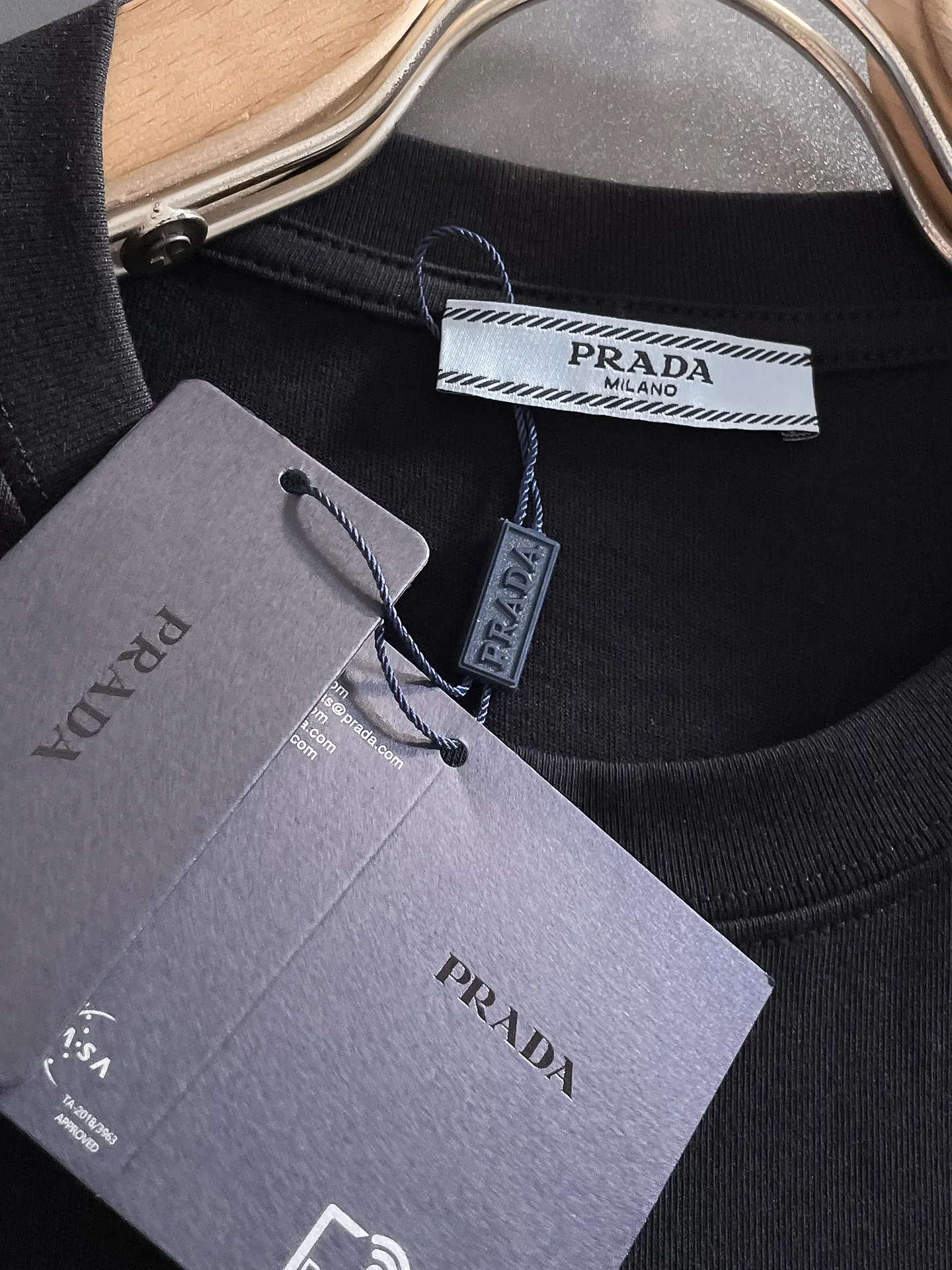 Prada Logo 短袖T恤