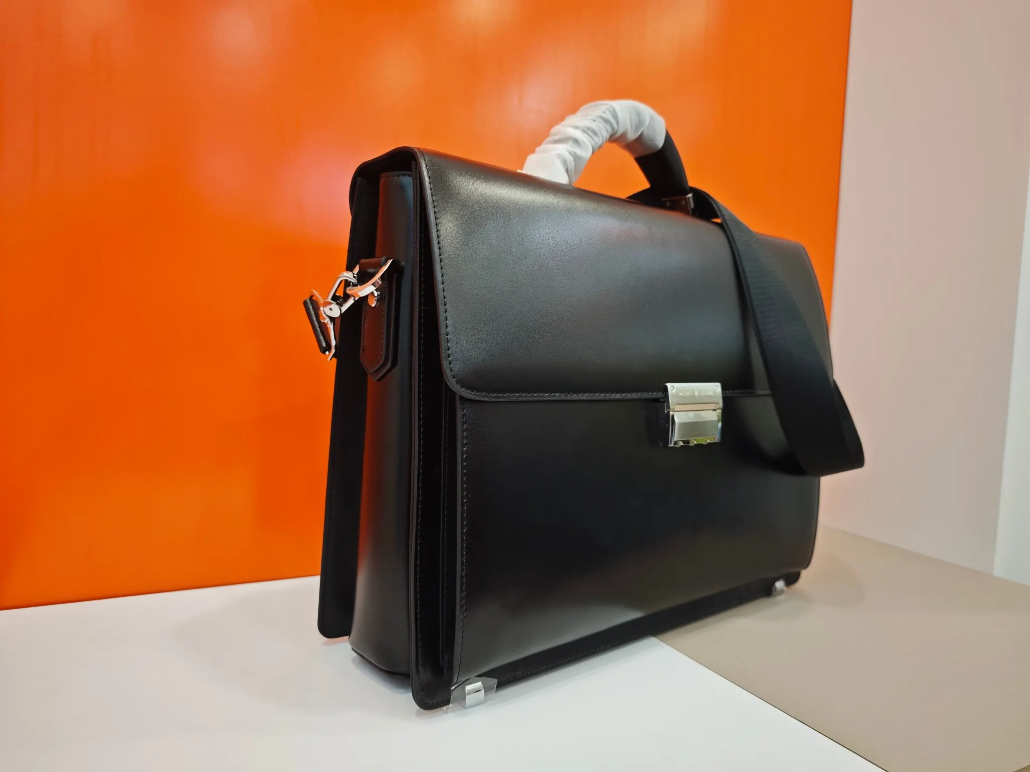 Black Briefcase Business Commuter Leather