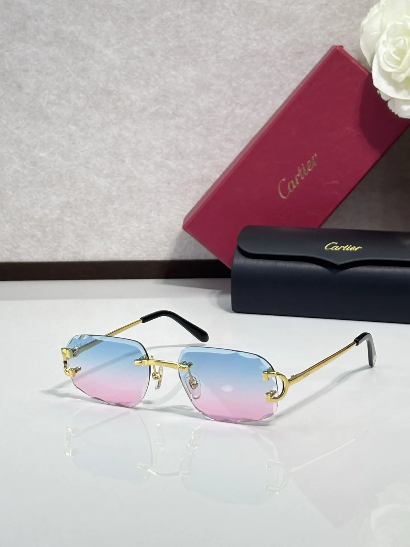 Cartier 墨镜 時尚防晒款(數字9) Cartier 墨镜 時尚防晒款(數字9)