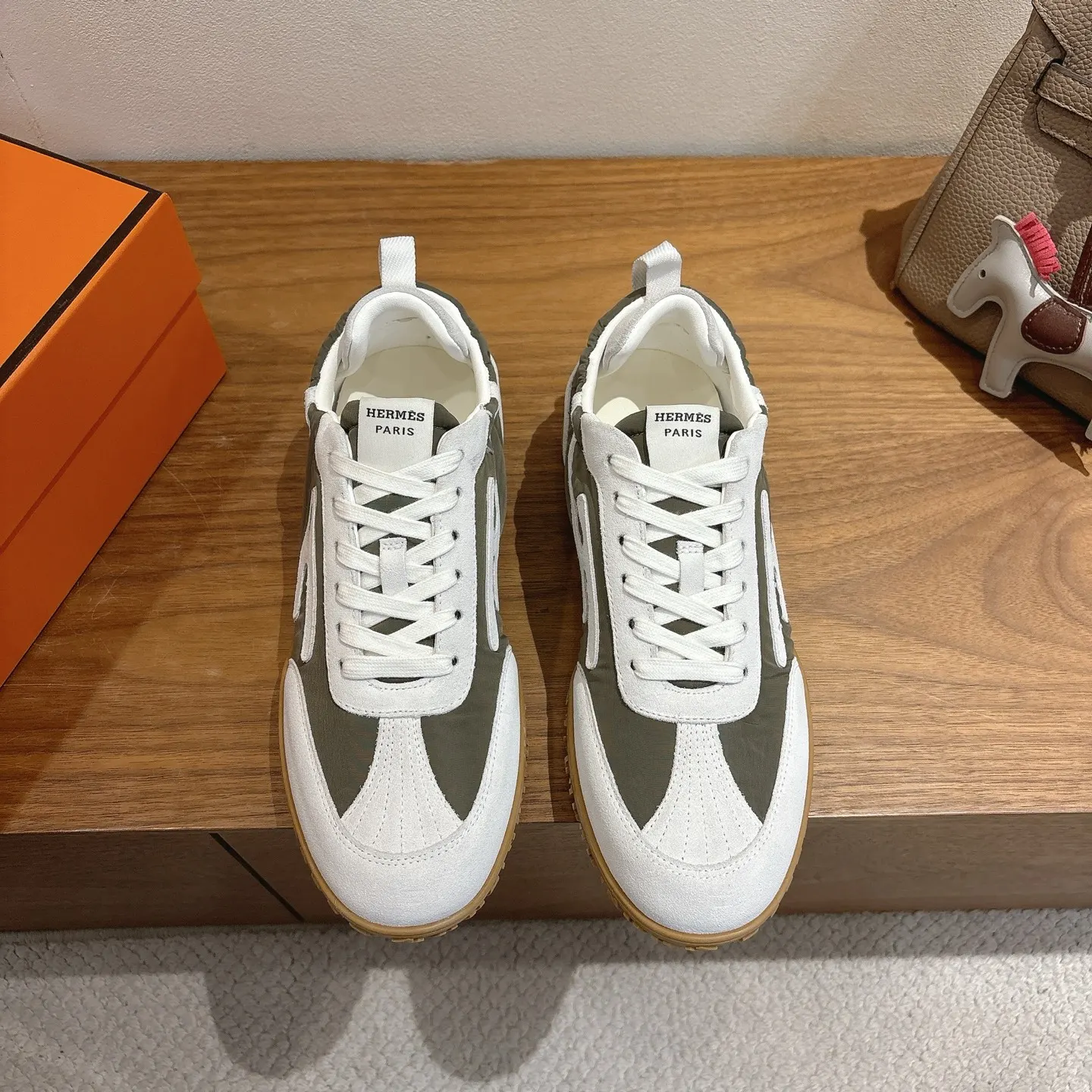 Hermès SS 运动鞋