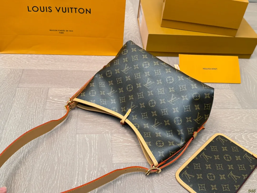 LV CarryAll 帆布 手拿包 精致手拿款