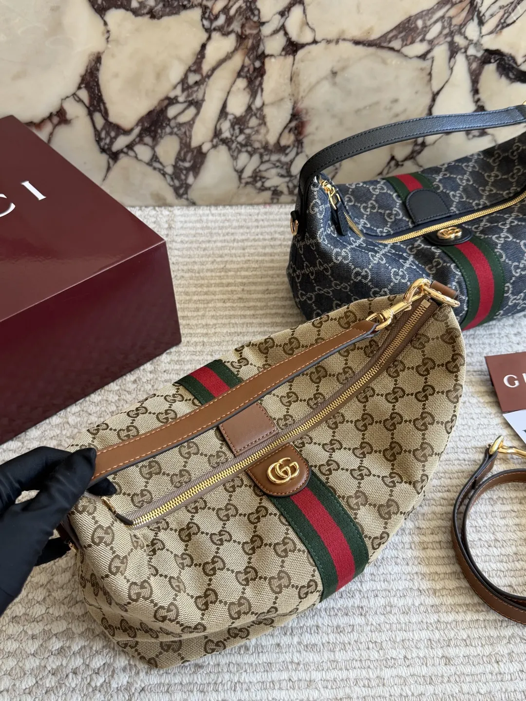 Gucci GG Supreme 老花相机包 单肩斜挎 斜挎包