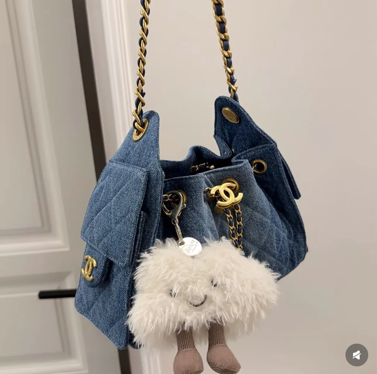 Chanel 白色牛皮Hobo腋下包 金链 复古