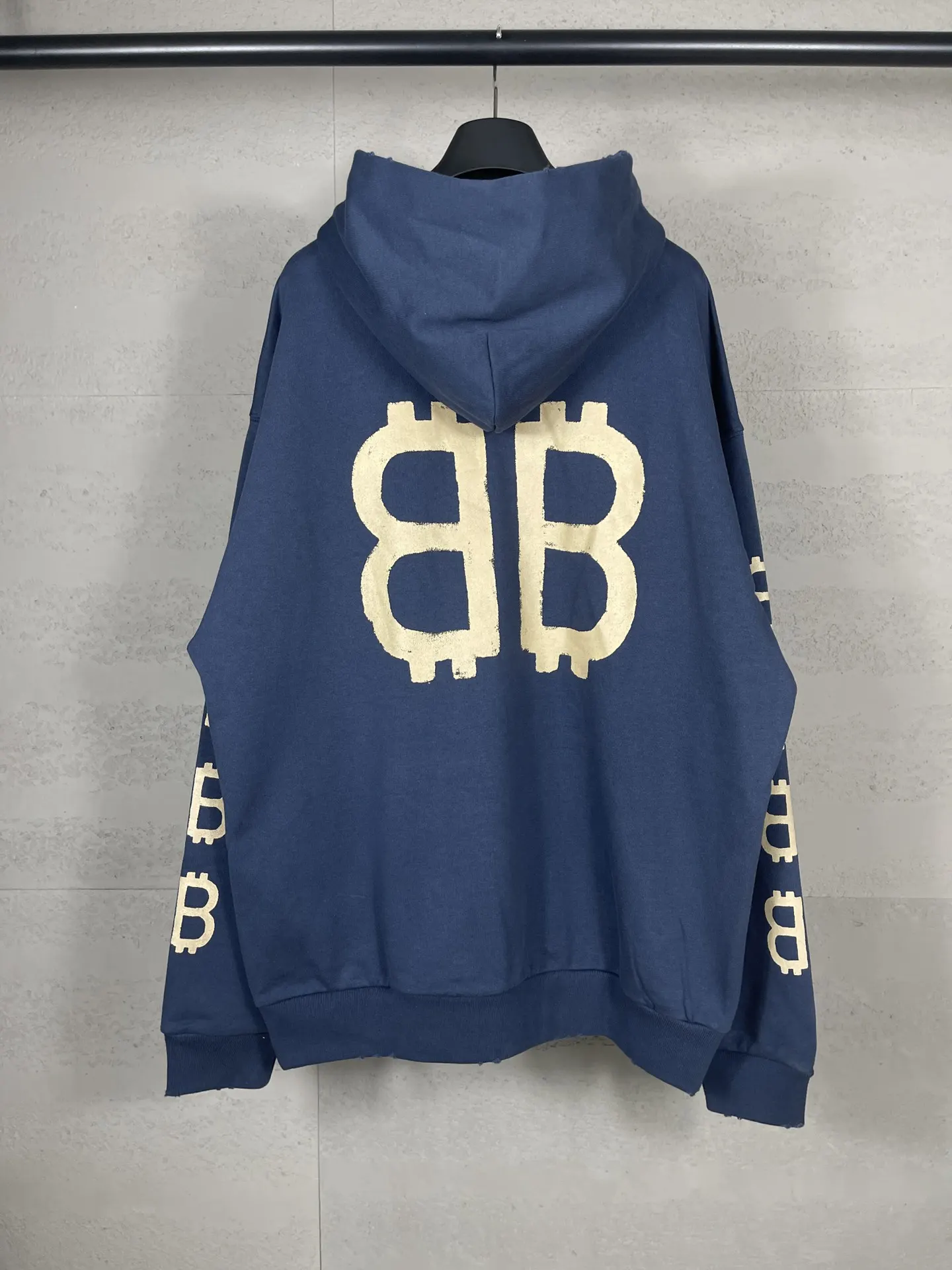 Balenciaga Logo 卫衣 深蓝色