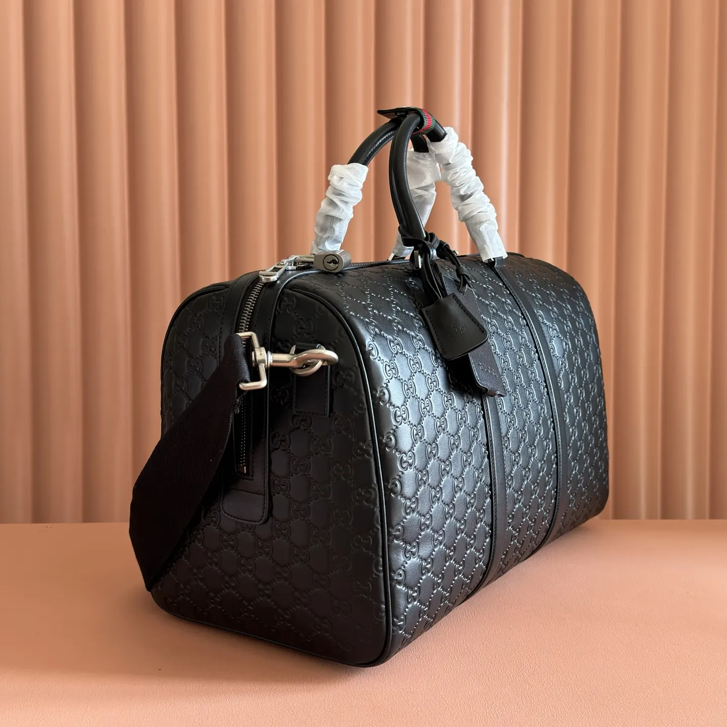 Gucci GG Emblem 黑色 帆布 旅行袋 大容量旅行款