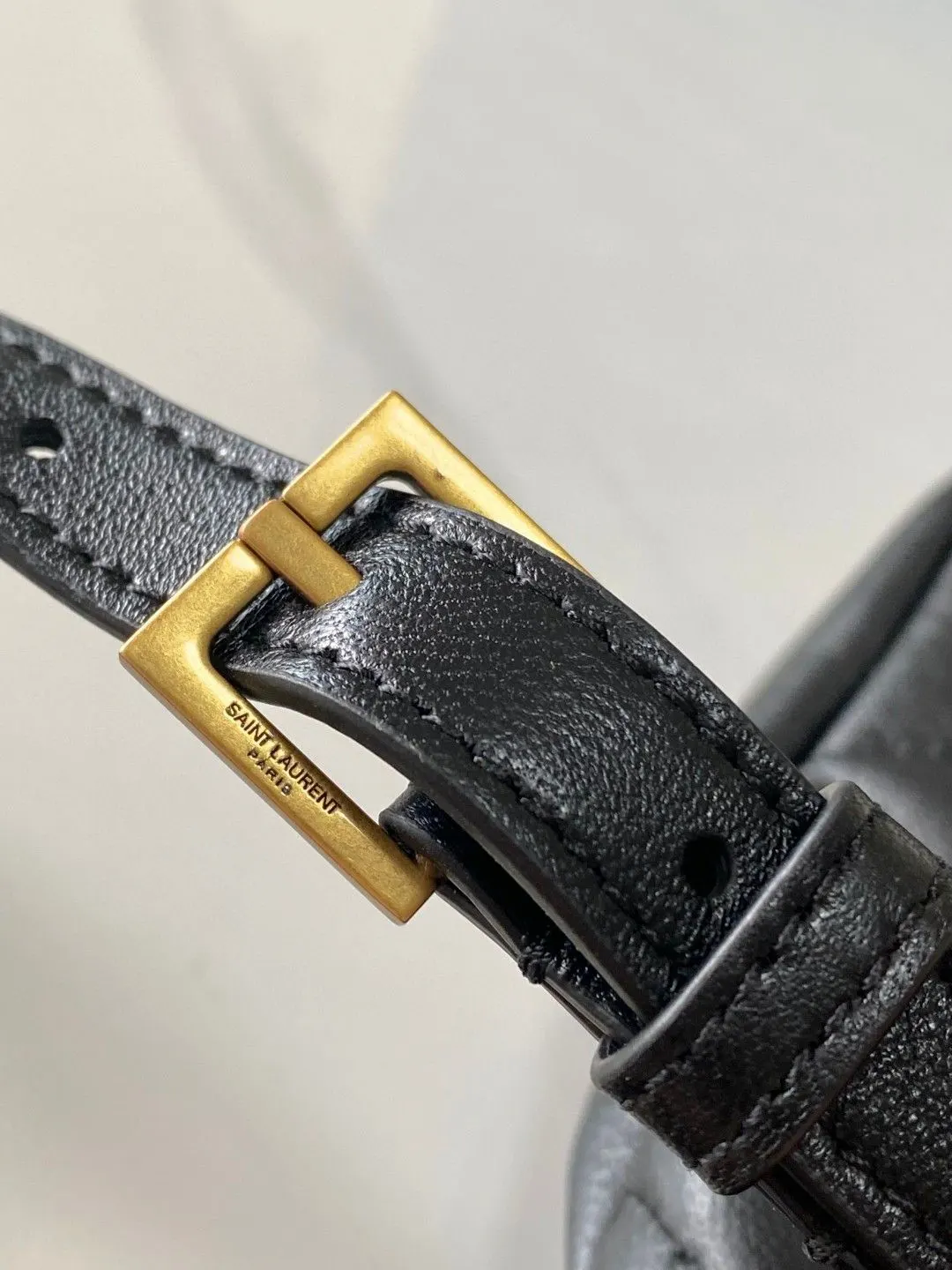 YSL 黑色 羊皮手提包 精选款