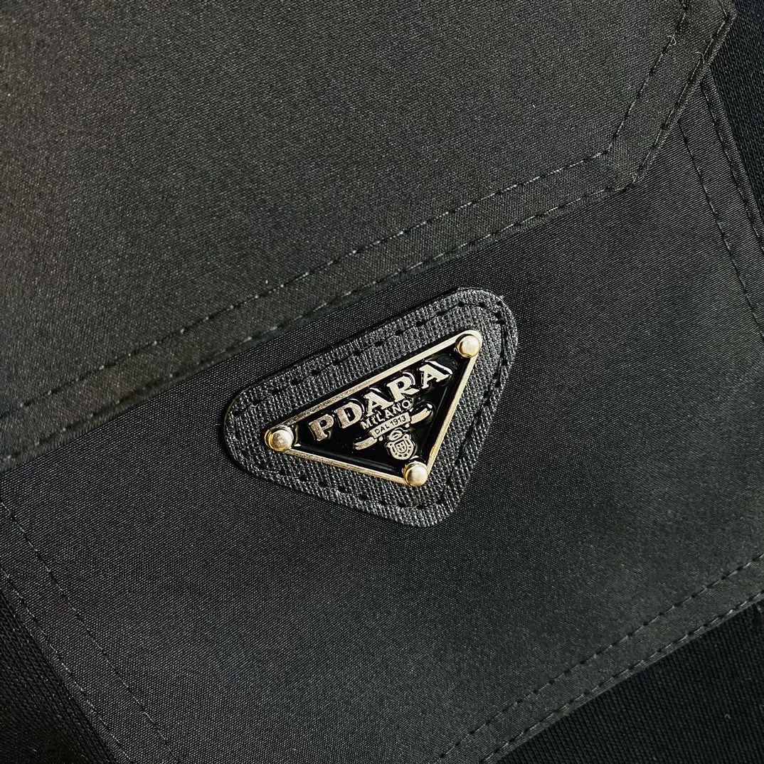 Prada 夹克外套 通勤休闲