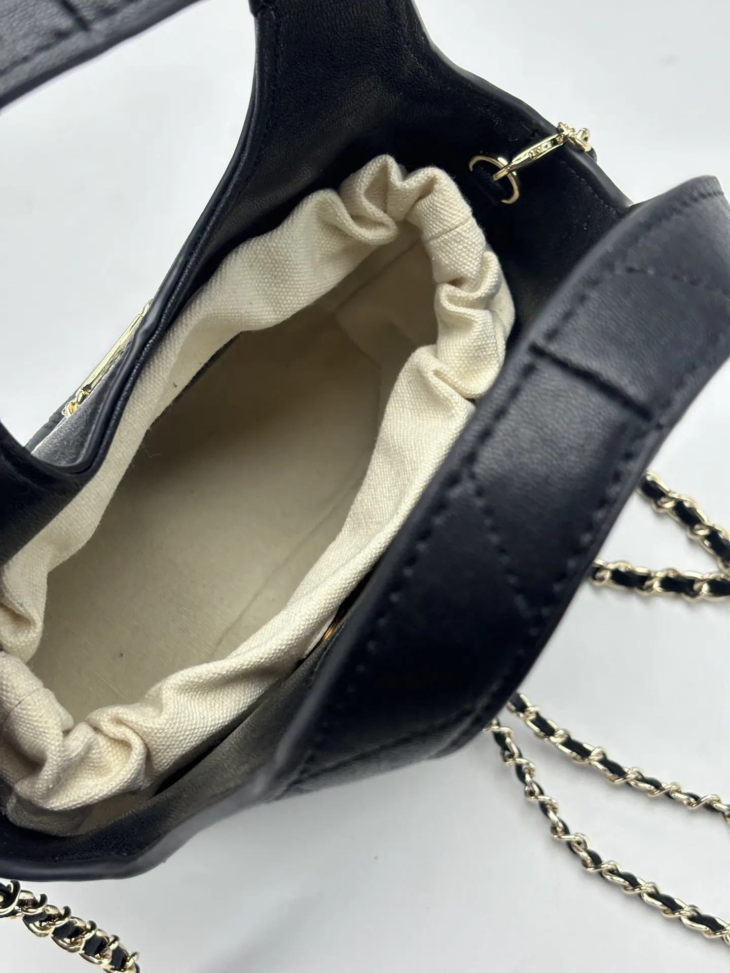 Chain Bag Commuter Casual Versatile Image 9 Chain Bag Commuter Casual Versatile Image 9