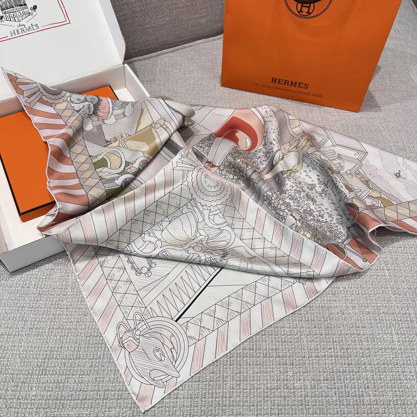 Hermes Fashion Item