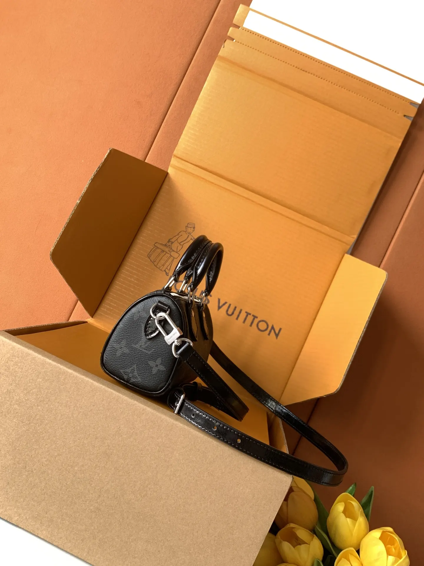 Black Organizer Pouch Travel Leather