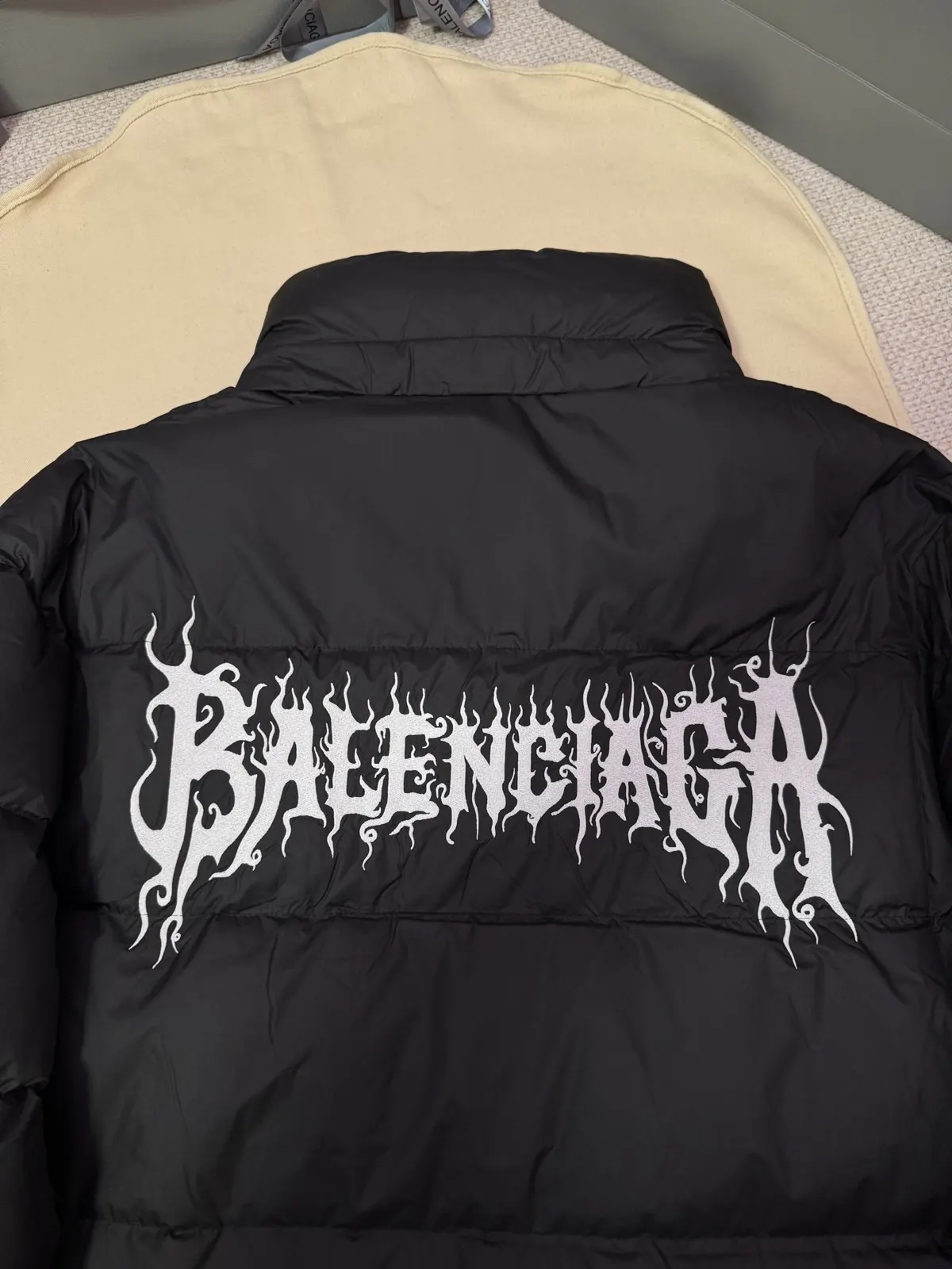 Balenciaga 黑色 尼龙 刺绣 夹克