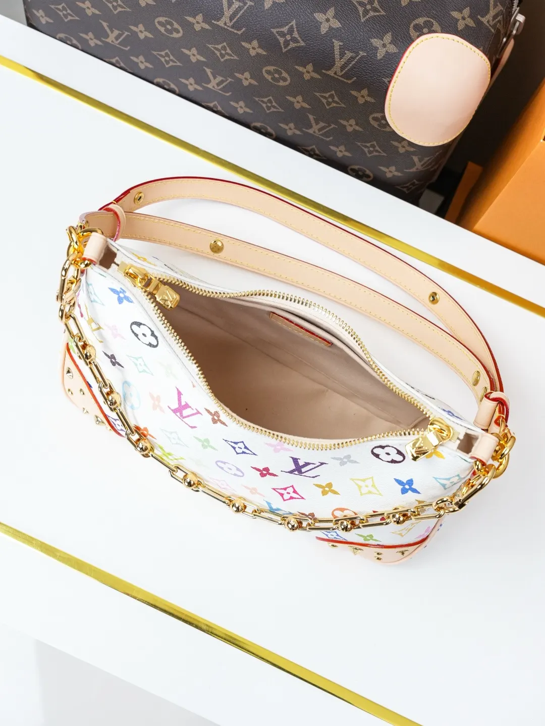 Louis Vuitton Chain Bag Canvas
