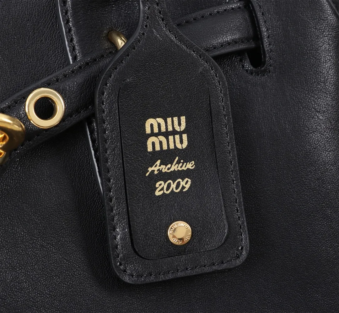 Miu 黑色 金色 羊皮 托特包 大容量托特款