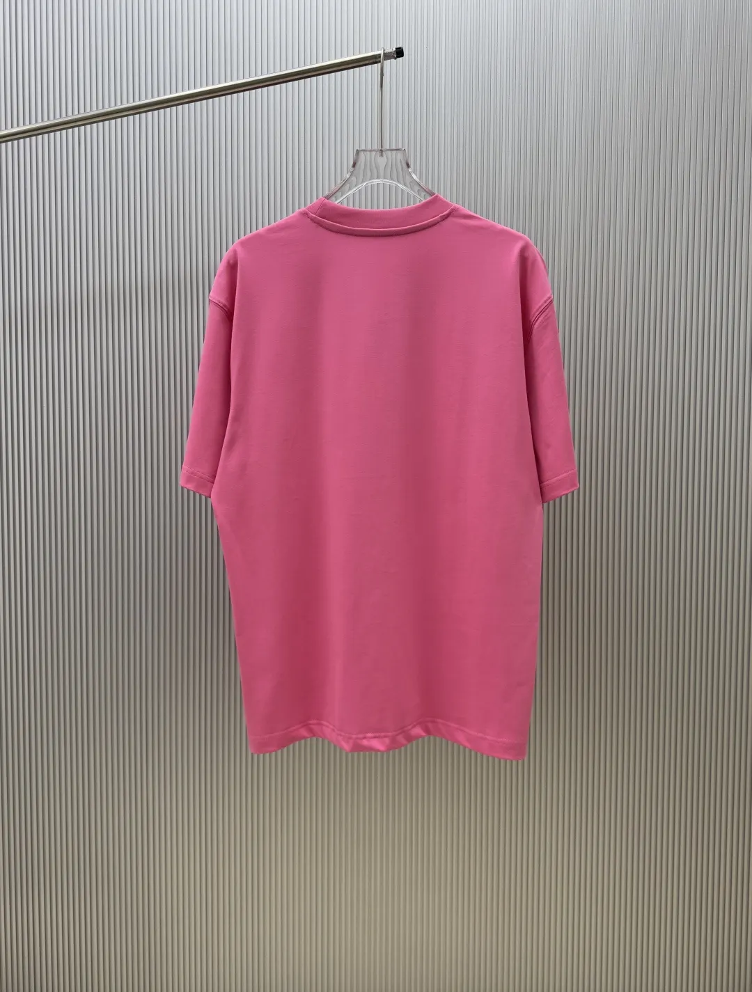 Dior 粉色 T恤