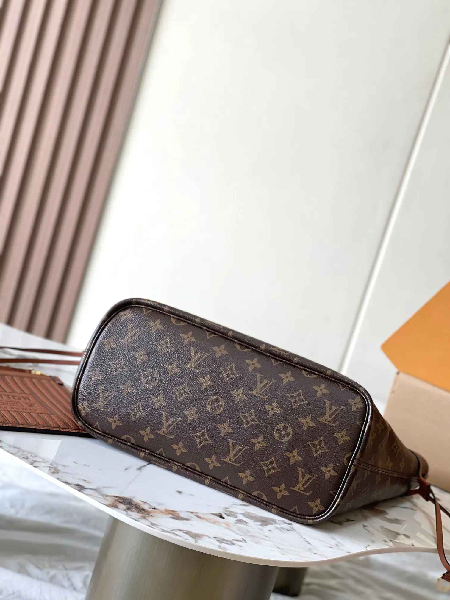 Louis Vuitton Brown Tote Bag Commuter | ORBUYBAG