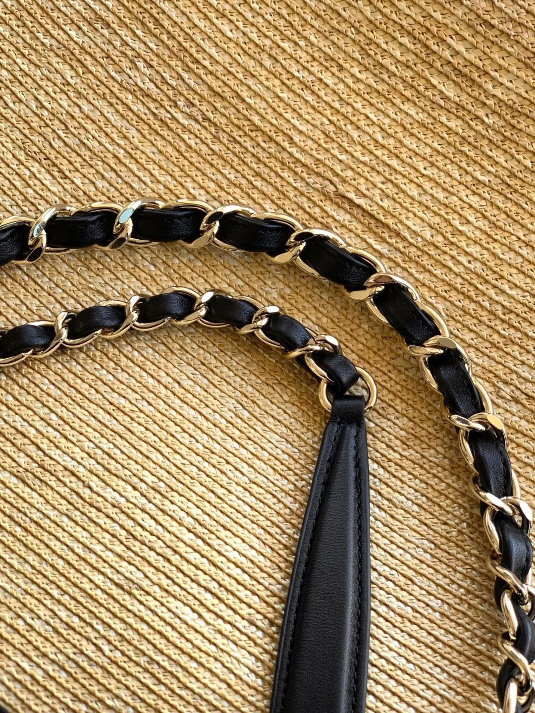 Black Chain Bag