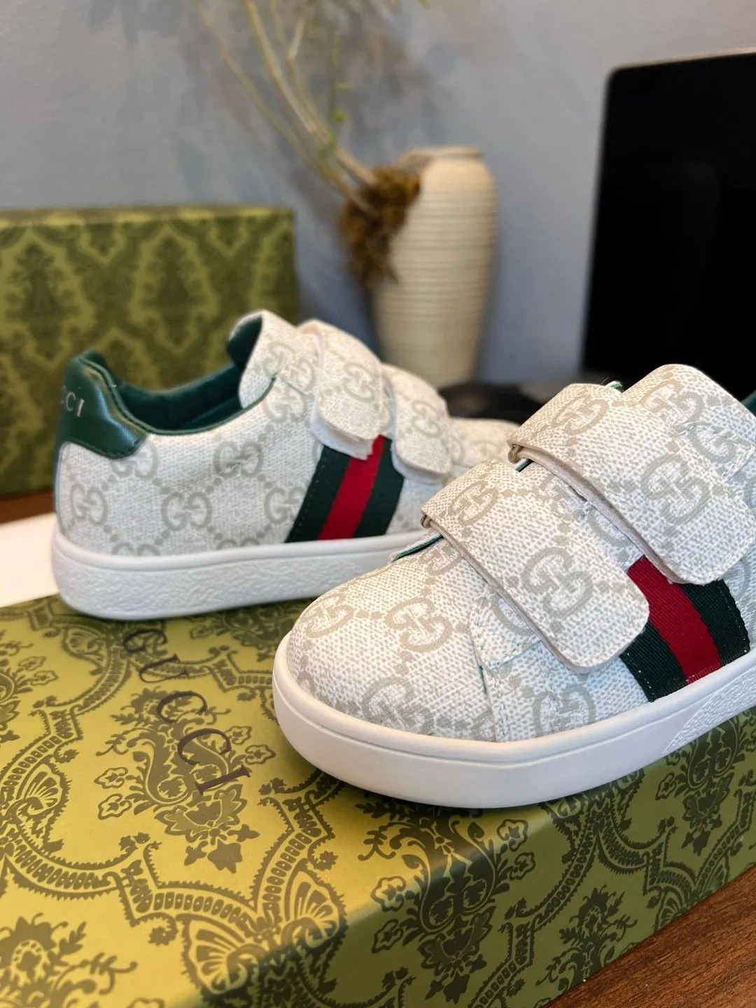 Gucci Logo休闲运动鞋 百搭款