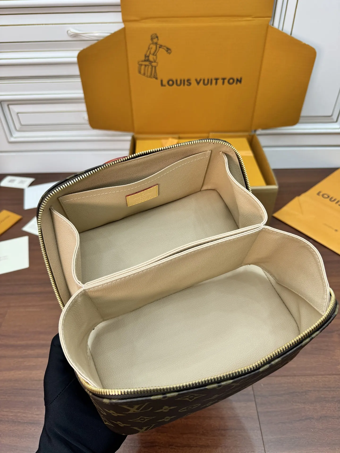 Cosmetic Pouch