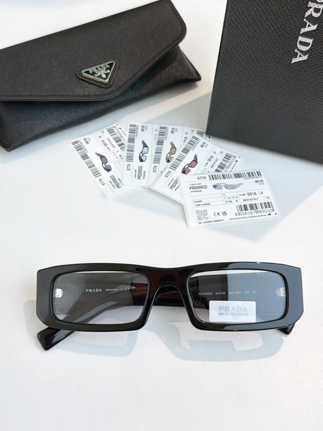 PRADA OPR D09SD 太阳眼镜 时尚遮阳款