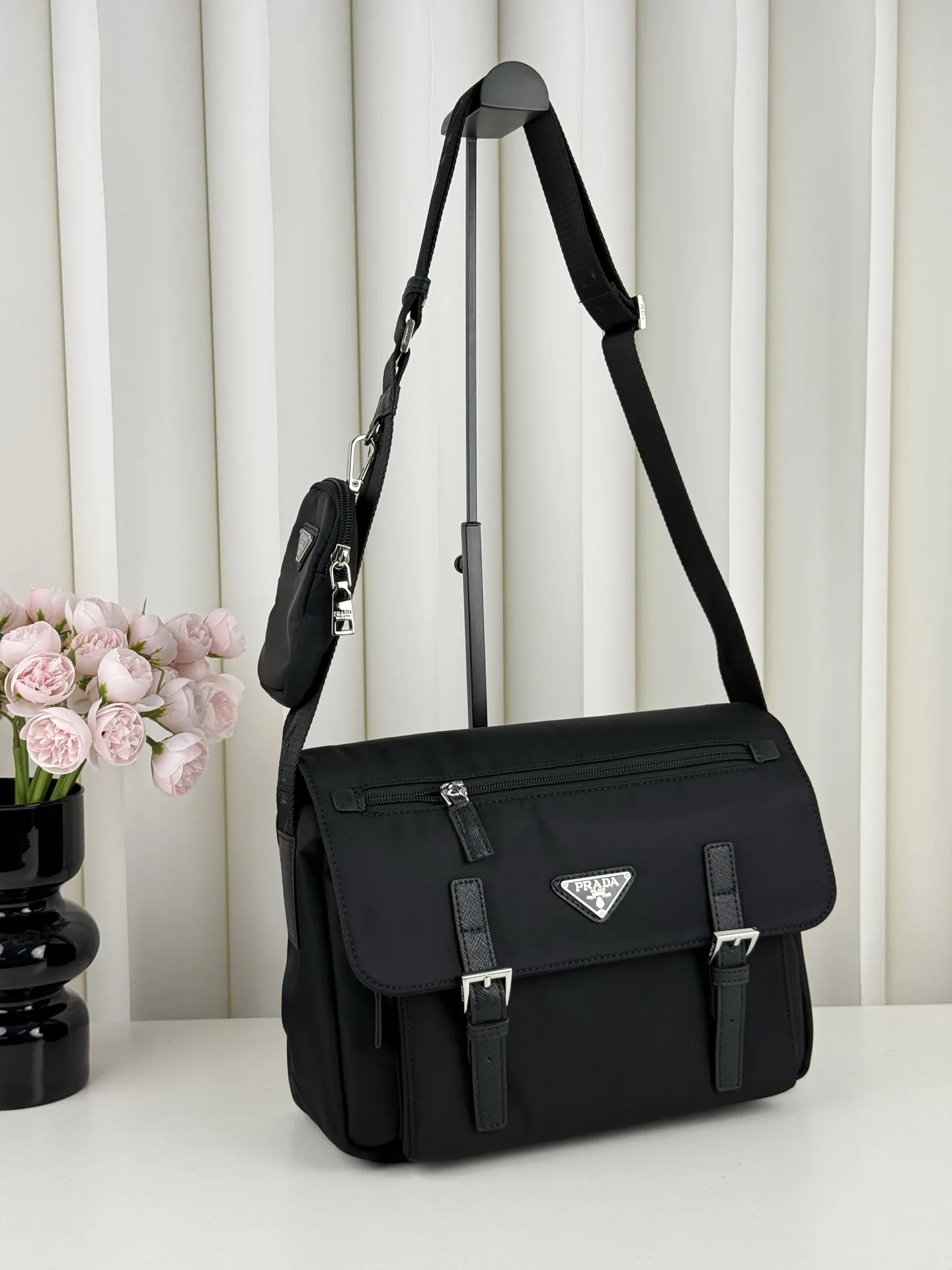 Prada 邮差包 斜背包