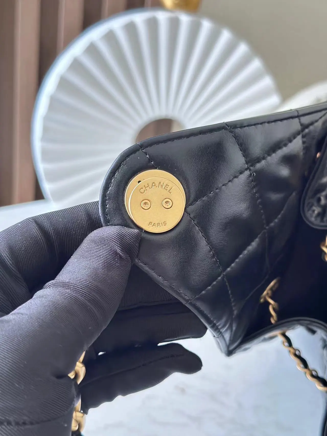 Chanel Oil Wax Sheepskin Hobo Underarm Bag One Shoulder Back Image 6 Chanel Oil Wax Sheepskin Hobo Underarm Bag One Shoulder Back Image 6