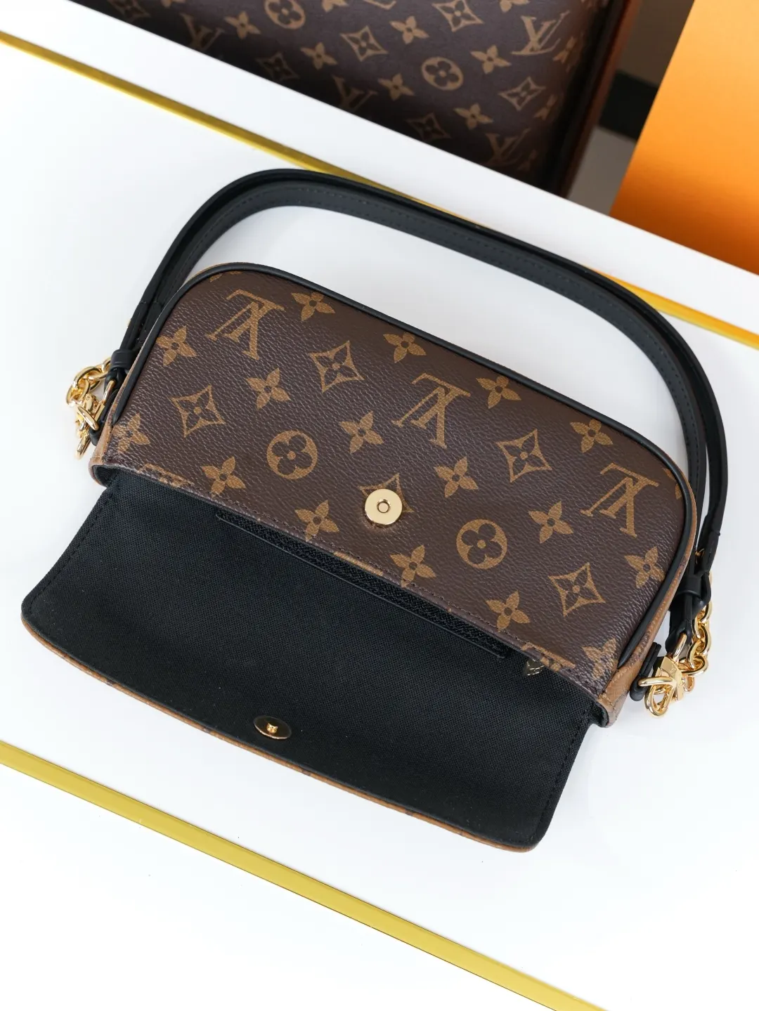 LV 牛皮 鏈條包 精致鏈條款
