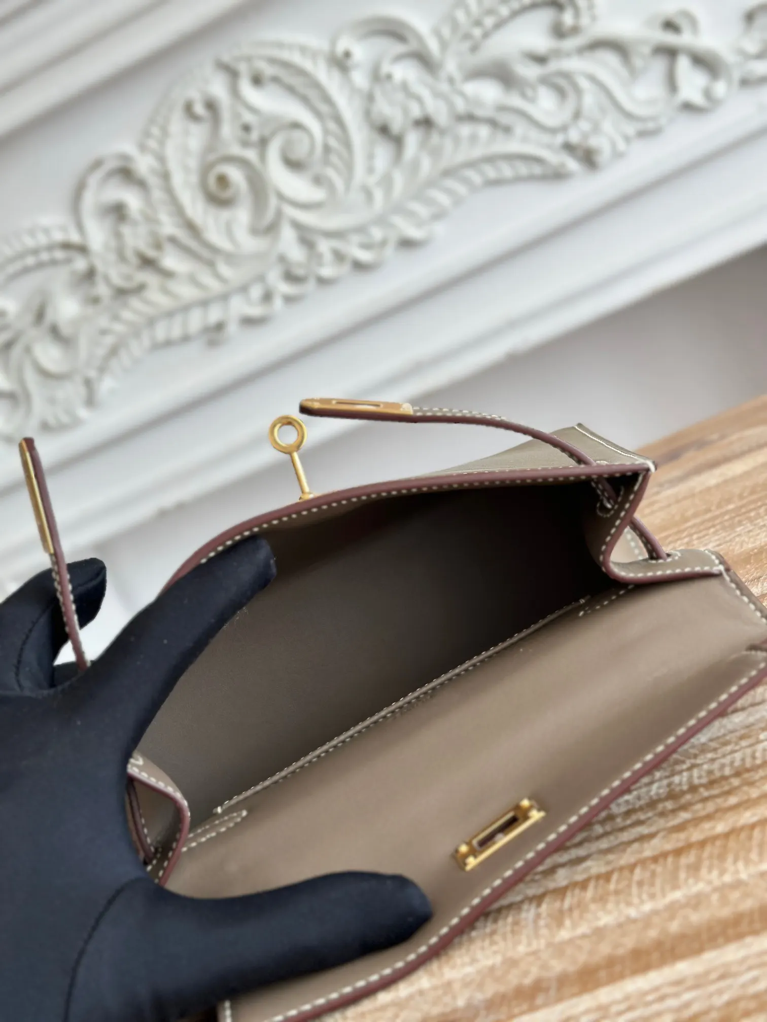 Hermes Kelly 手拿包 精致手拿款
