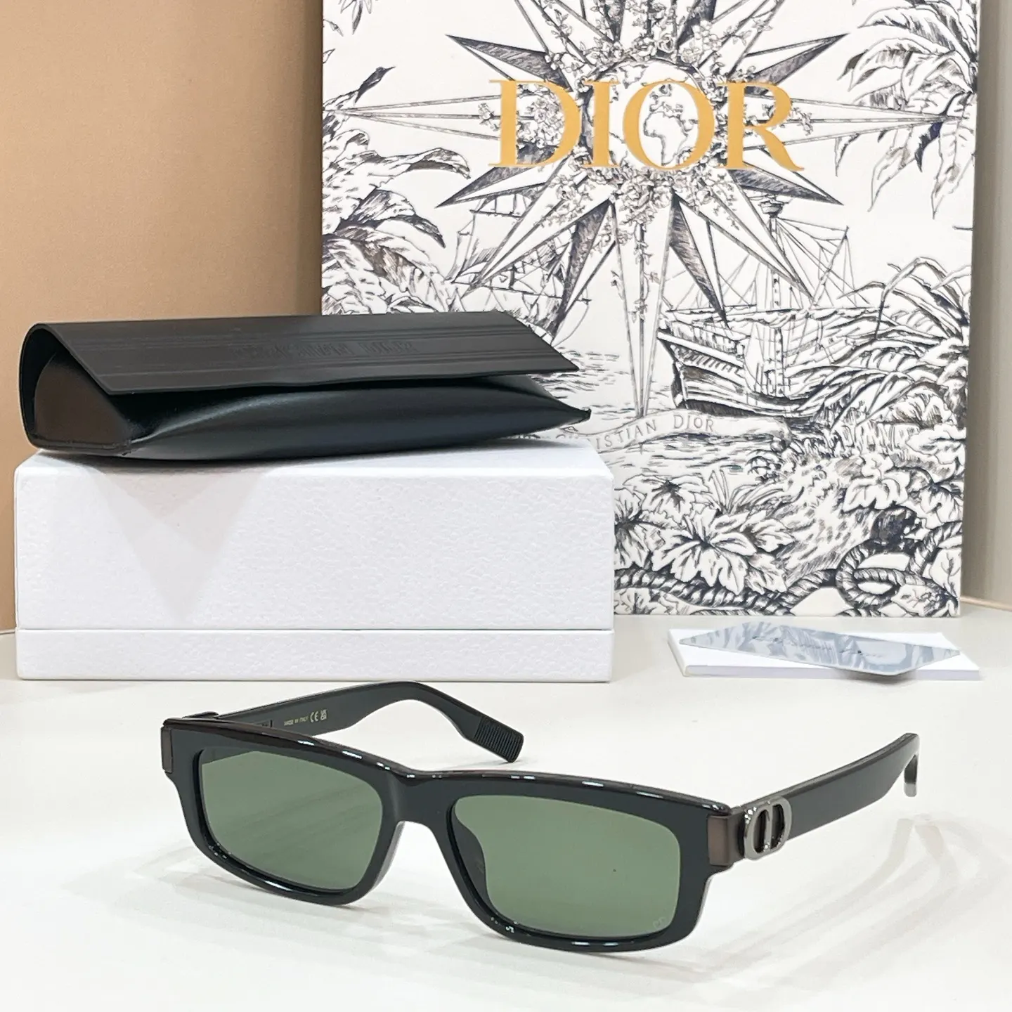 Dior 黑色方形太阳镜 百搭遮阳款