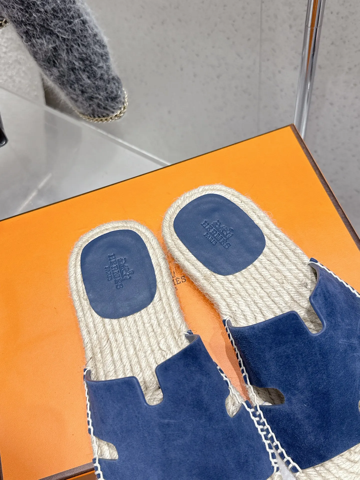Hermès 牛皮 拖鞋 舒适