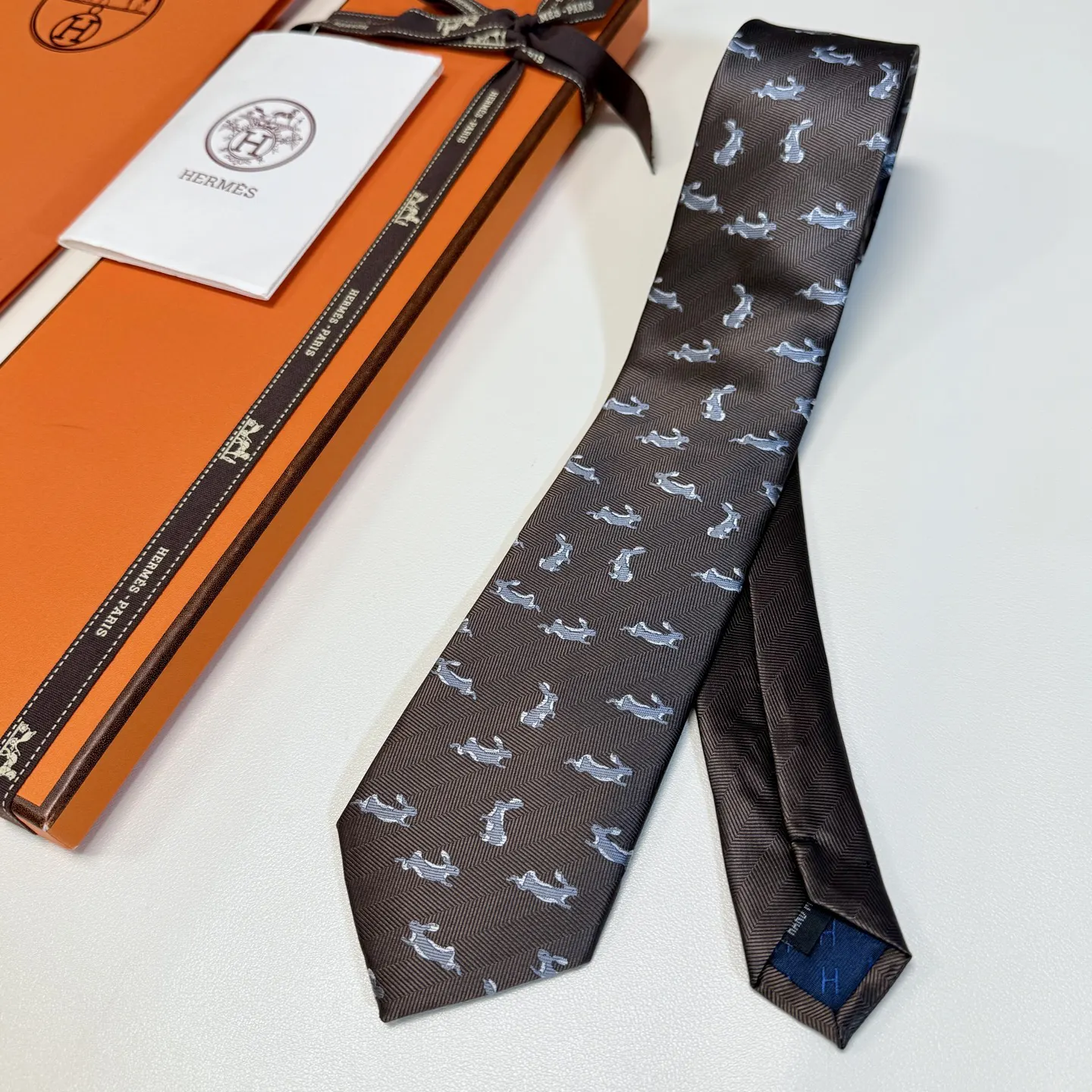 Hermès 领带 精致配饰